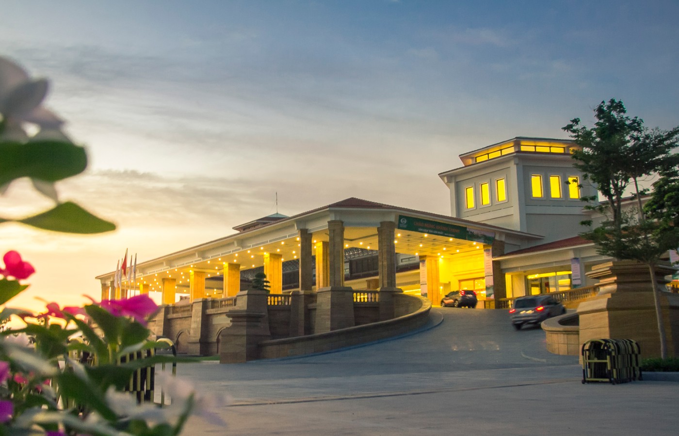 LONG BIEN GOLF COURSE